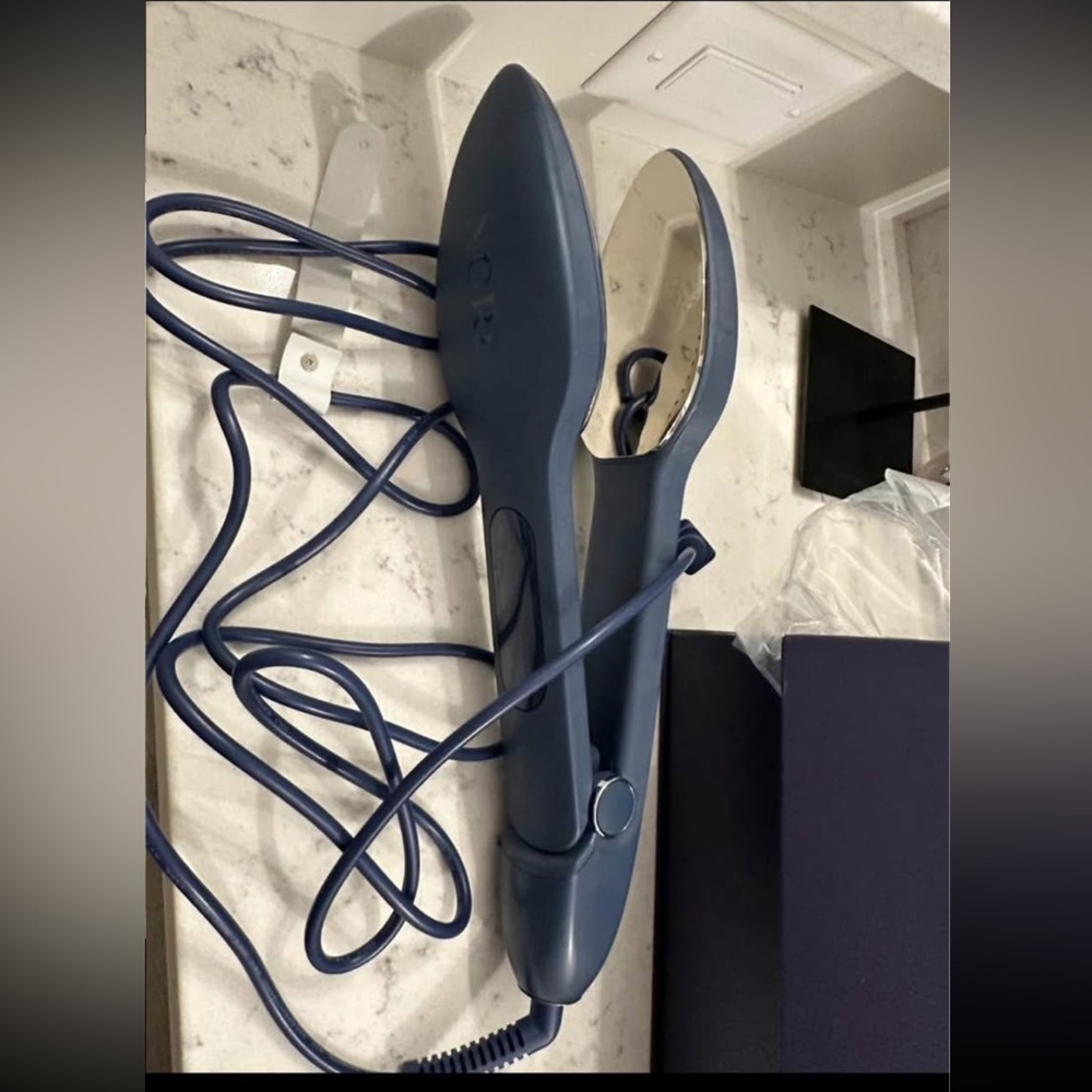 Nori Handheld Steamer
